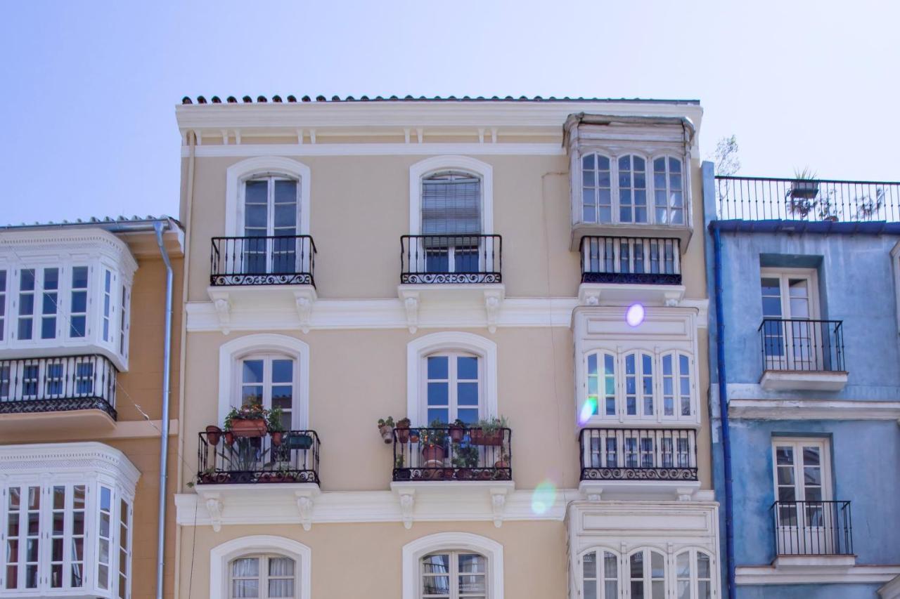 -Malagasunapts-Private Terrace Penthouse 외부 사진