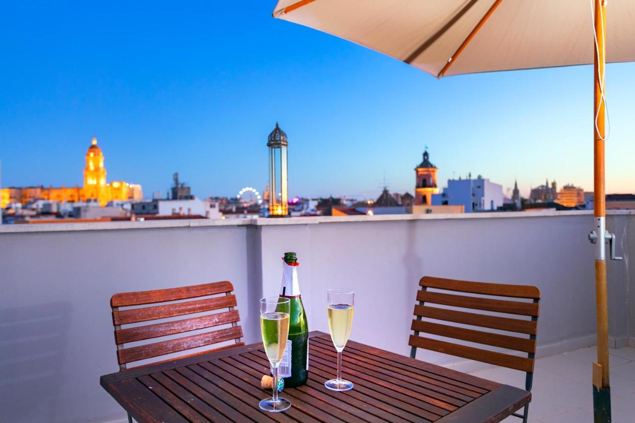 -Malagasunapts-Private Terrace Penthouse 외부 사진